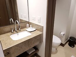 Hampton by Hilton Medellin