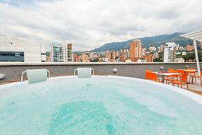 Hampton by Hilton Medellin