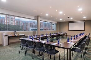 Hampton by Hilton Medellin