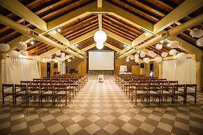 Carilo Village Apart Hotel & Spa