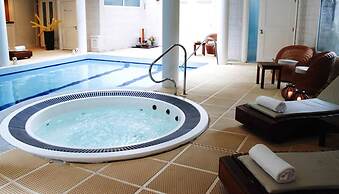 Carilo Village Apart Hotel & Spa