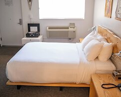 The Oxbow Hotel