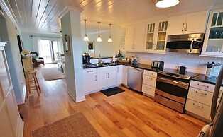 Sea Coast Gardens II 2 Bedroom Condo by Great Ocean Condos