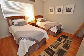 Sea Coast Gardens III 2 Bedroom Condo by Great Ocean Condos