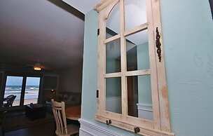 Sea Coast Gardens III 2 Bedroom Condo by Great Ocean Condos