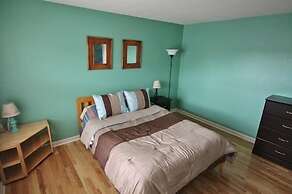 Sea Coast Gardens III 2 Bedroom Condo by Great Ocean Condos