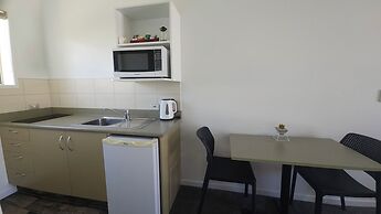 Sierra Motel