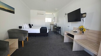 Sierra Motel