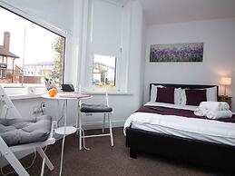 Beddoe Apartments