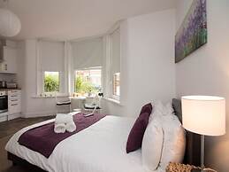 Beddoe Apartments