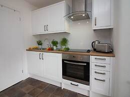 Beddoe Apartments