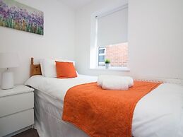 Beddoe Apartments