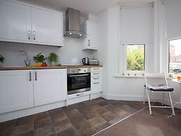 Beddoe Apartments