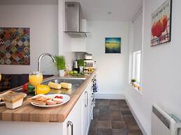 Beddoe Apartments