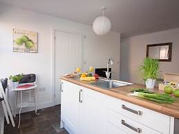 Beddoe Apartments