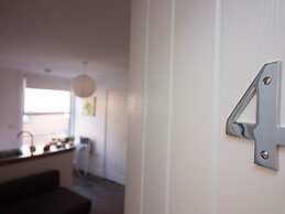 Beddoe Apartments