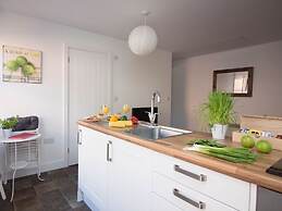 Beddoe Apartments