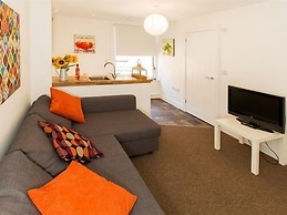 Beddoe Apartments