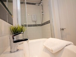 Beddoe Apartments