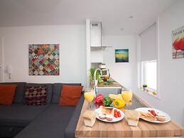 Beddoe Apartments