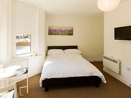 Beddoe Apartments