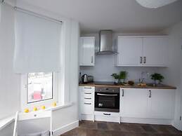 Beddoe Apartments