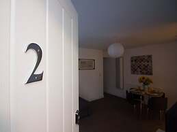 Beddoe Apartments