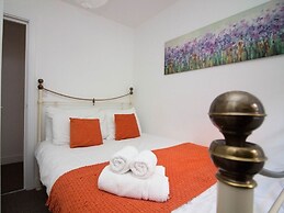 Beddoe Apartments