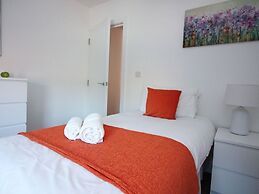 Beddoe Apartments