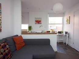 Beddoe Apartments