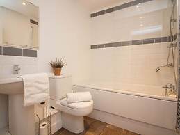 Beddoe Apartments