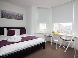 Beddoe Apartments