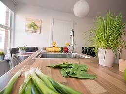 Beddoe Apartments