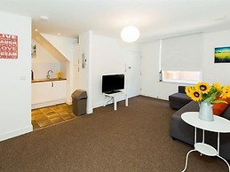 Beddoe Apartments
