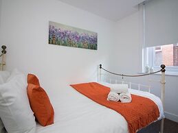Beddoe Apartments