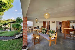 Kamunjila Lodge