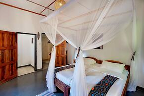Kamunjila Lodge