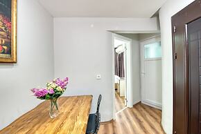 Bright Apart Hotel