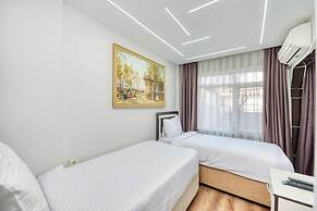 Bright Apart Hotel