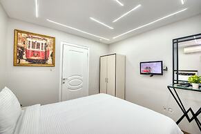 Bright Apart Hotel