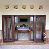 Dukuh Village Villas