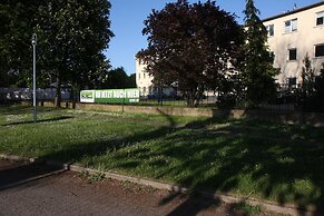 SL'otel - Budget