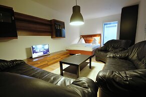 SL'otel - Budget