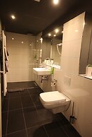 SL'otel - Budget