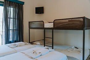 Karavostasi Beach Hotel