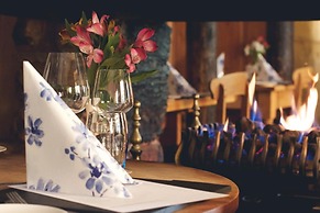 The Saracens Head Inn