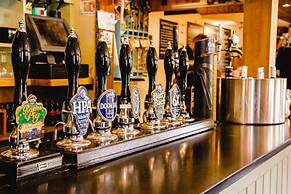 The Saracens Head Inn