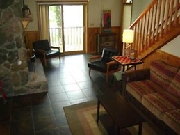 Lakehurst Lodge 5 Bedroom by Your Lake vacation