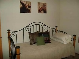 Lakehurst Lodge 5 Bedroom by Your Lake vacation