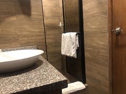 Hotel Ambassador